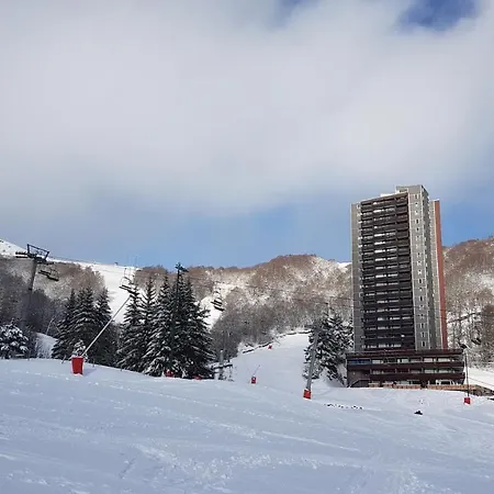 Studio-cabine Au Pied Des Pistes A Апартаменты