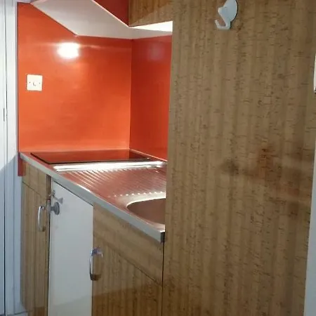 Studio-cabine Au Pied Des Pistes A Апартаменты *